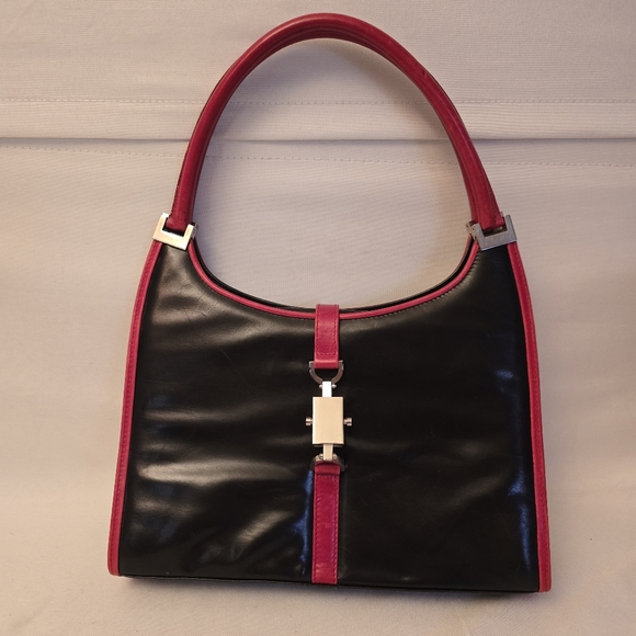 Stuart Weitzman handbag, black with red trim - Picture 1 of 12